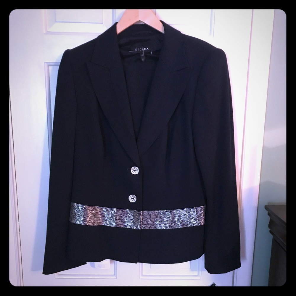 Escada pant suit